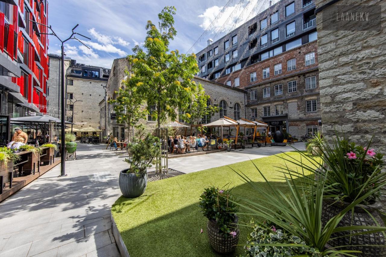 Rotermanni Apartment#Top Location#Spacious#Free Parking Таллин Экстерьер фото