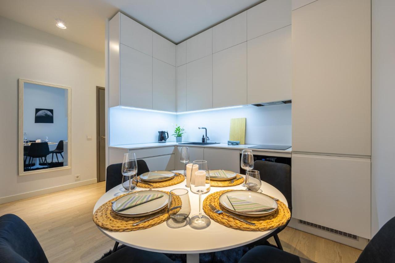 Rotermanni Apartment#Top Location#Spacious#Free Parking Таллин Экстерьер фото